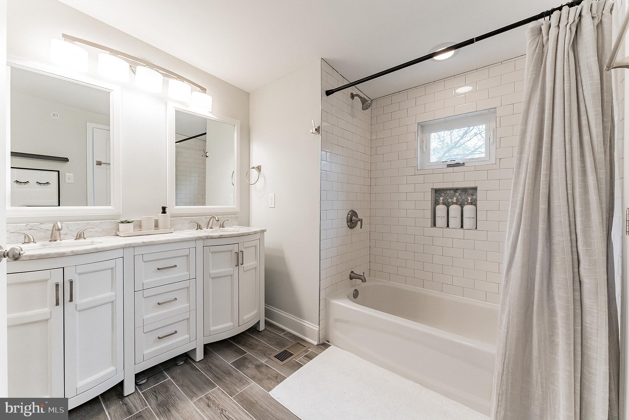 511 Highland Avenue Ambler, PA 19002 - Photo 28 of 38 Primary Bath