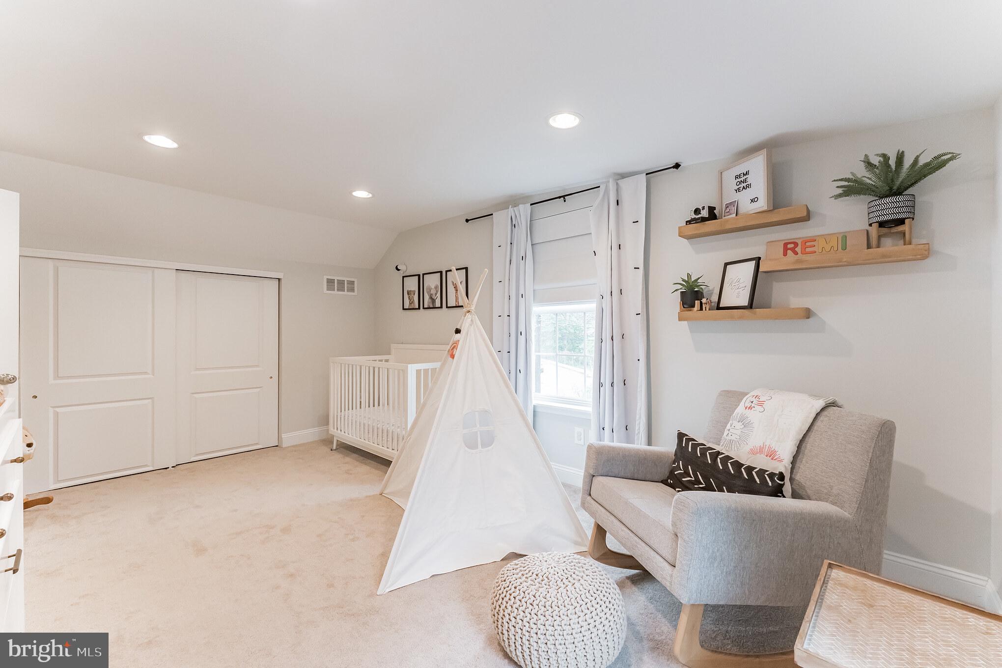 511 Highland Avenue Ambler, PA 19002 - Photo 30 of 38 2nd Floor Bedroom 2
