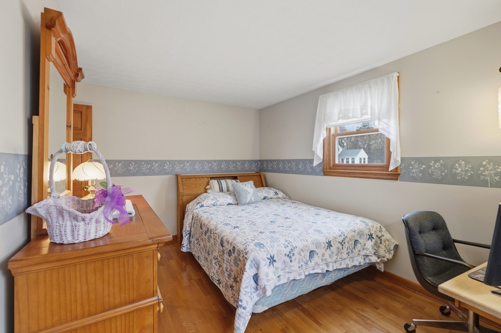 13 Avon Drive Hudson, MA 01749 - Photo 22 of 42