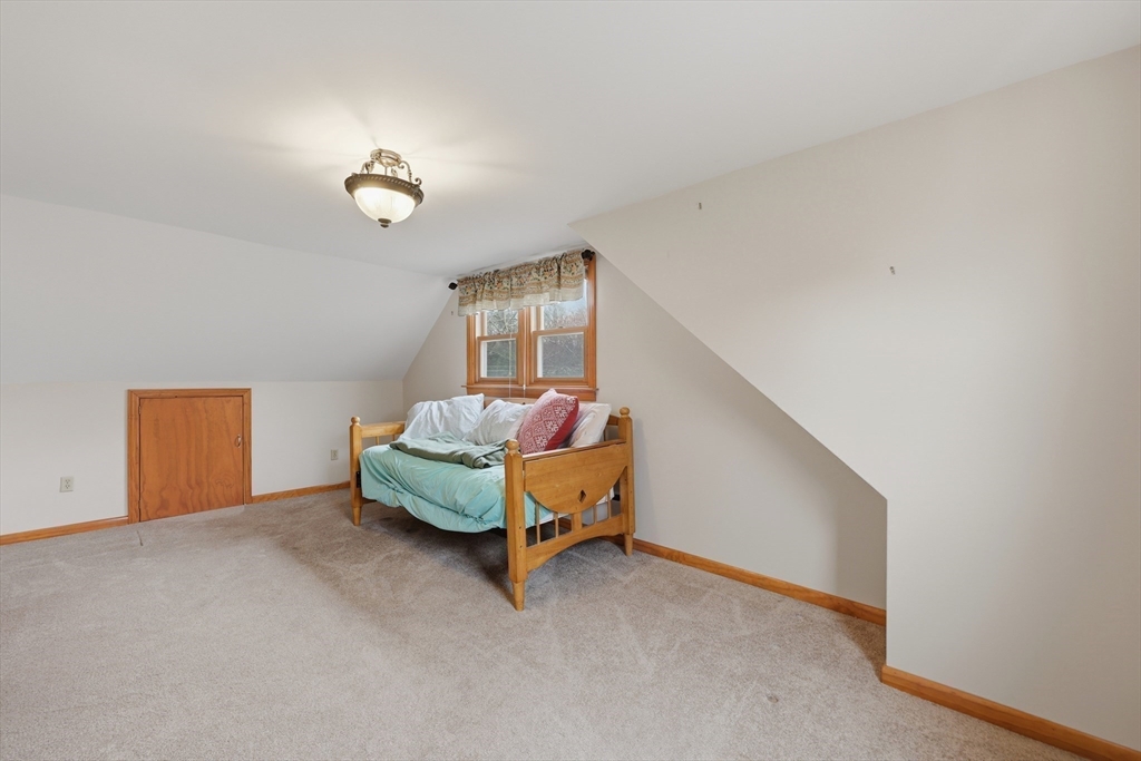 13 Avon Drive Hudson, MA 01749 - Photo 29 of 42