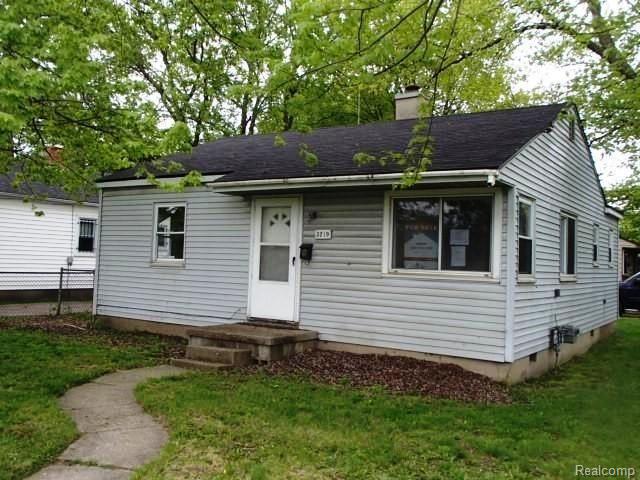 3219 Branch Road Flint, MI 48506 - Photo 1 of 15 ____nanpfssvfp01a__VMS_7__Active22__OLSR__8100348741_1391163__WI25582801__eeaa6fc9-3373-42dc-9d4e-cd418eb7a207.jpg