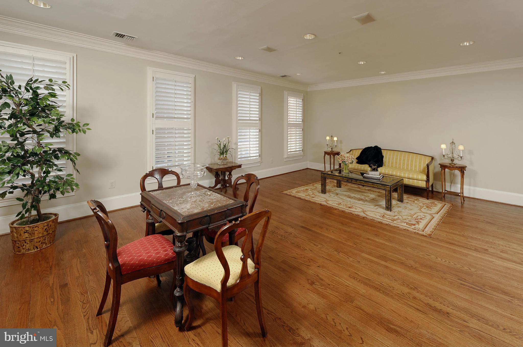 22 Wolfe Street Alexandria, VA 22314 - Photo 10 of 30 Dining Room