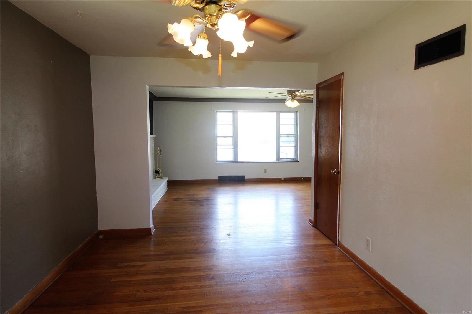 9632 Tesson Ferry Road St. Louis, MO 63123 - Photo 13 of 63