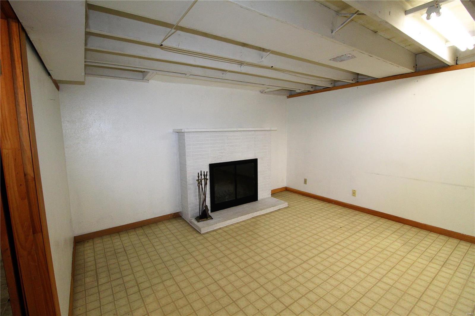 9632 Tesson Ferry Road St. Louis, MO 63123 - Photo 40 of 63