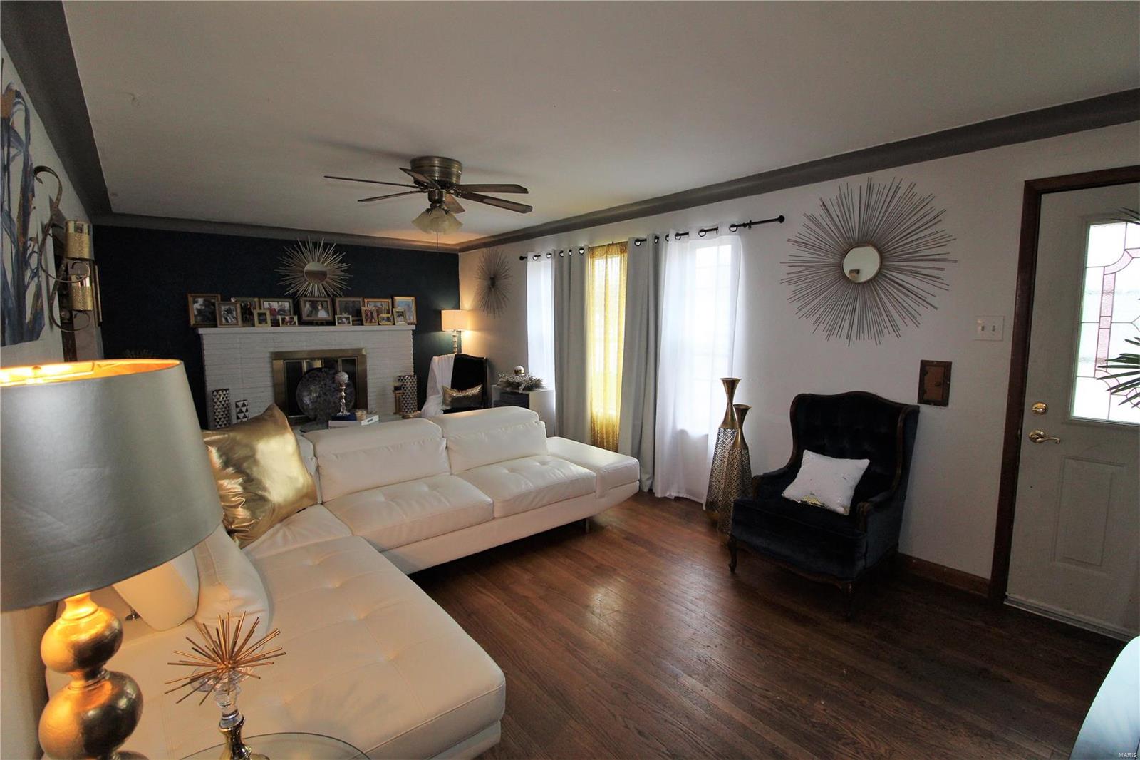9632 Tesson Ferry Road St. Louis, MO 63123 - Photo 5 of 63
