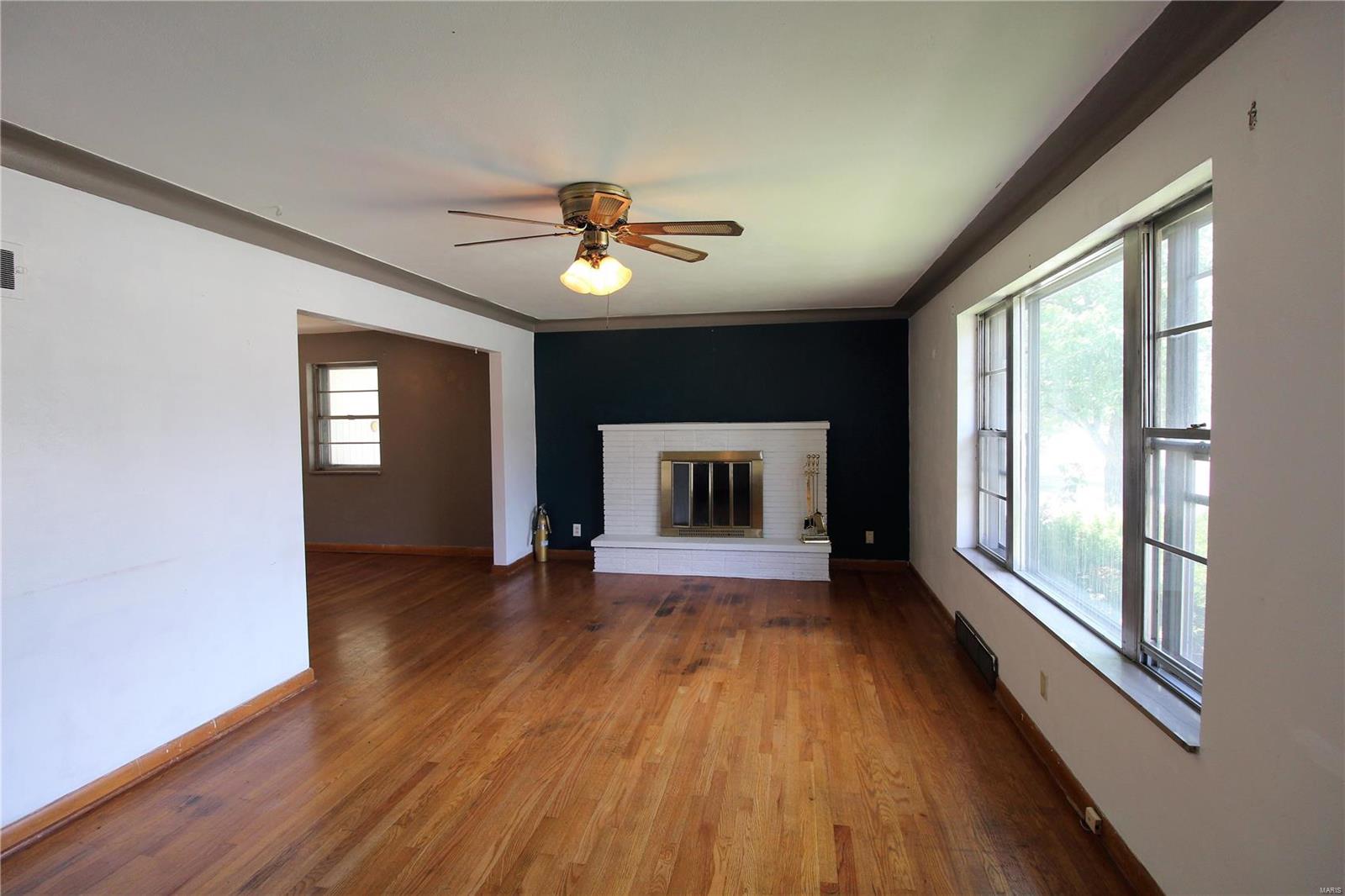 9632 Tesson Ferry Road St. Louis, MO 63123 - Photo 6 of 63