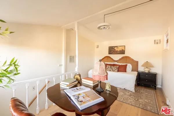 $989,000 | 12458 Laurel Terrace Drive, Studio City, CA 91604