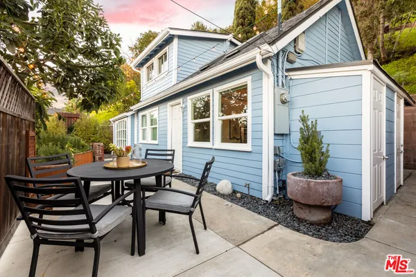 $989,000 | 12458 Laurel Terrace Drive, Studio City, CA 91604