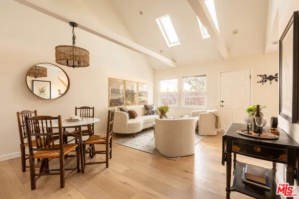 $989,000 | 12458 Laurel Terrace Drive, Studio City, CA 91604