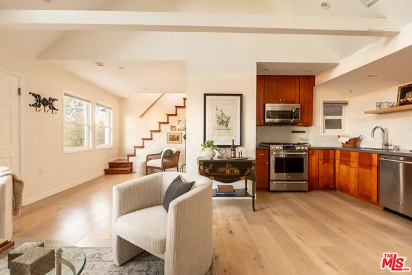 $989,000 | 12458 Laurel Terrace Drive, Studio City, CA 91604