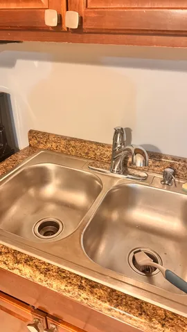 $1,800 | 2843 West Arthur Avenue, Unit 1E, Chicago, IL 60645