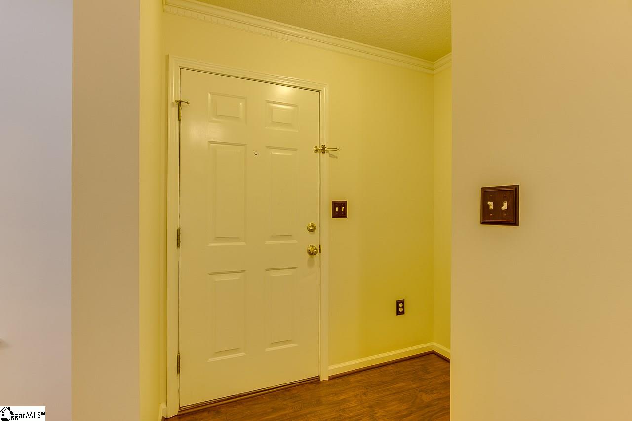419 East Butler Road, Unit 32 Mauldin, SC 29662 - Photo 5 of 29 Gallery Image 5
