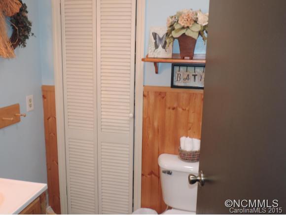 141 Chambers Cove Road Canton, NC 28716 - Photo 10 of 24