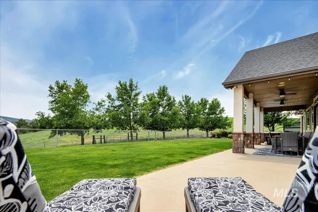 $1,348,000 | 5880 Sweet Ola Highway, Sweet, ID 83670