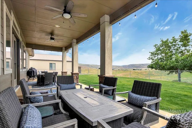 $1,348,000 | 5880 Sweet Ola Highway, Sweet, ID 83670