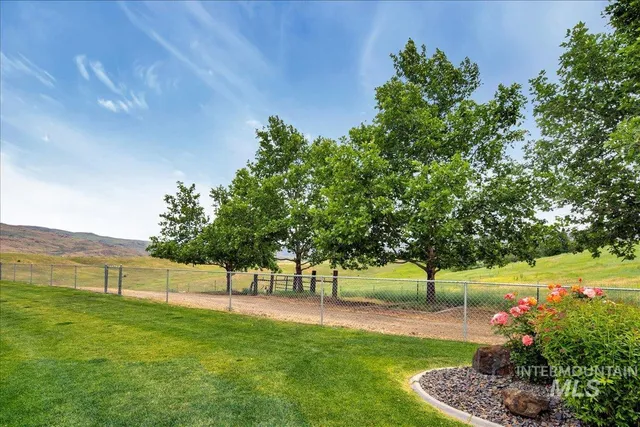 $1,348,000 | 5880 Sweet Ola Highway, Sweet, ID 83670
