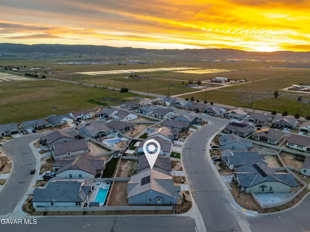 $639,990 | 8812 Dale Drive West, Lancaster, CA 93536