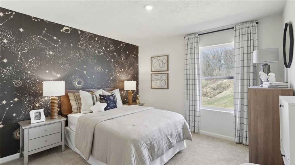 1091 Peachtree Road Carnegie, PA 15106 - Photo 10 of 18 a bed room with a bed and a large window