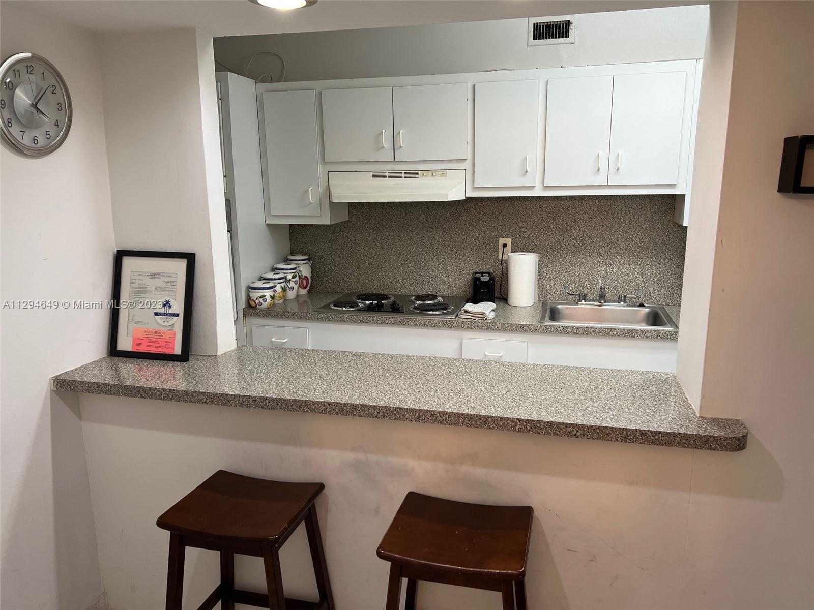 100 Lincoln Road, Unit 1001 Miami Beach, FL 33139 - Photo 15 of 62