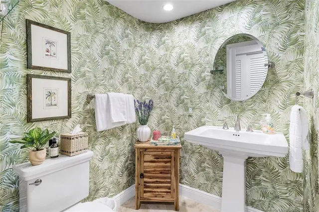 $2,375,000 | 2001 Southeast Sailfish Point Boulevard, Unit 105, Stuart, FL 34996