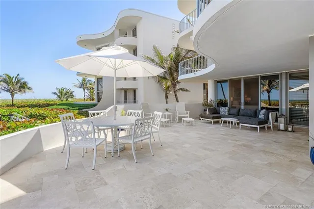 $2,375,000 | 2001 Southeast Sailfish Point Boulevard, Unit 105, Stuart, FL 34996