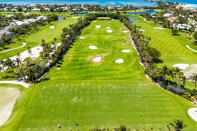 $2,375,000 | 2001 Southeast Sailfish Point Boulevard, Unit 105, Stuart, FL 34996