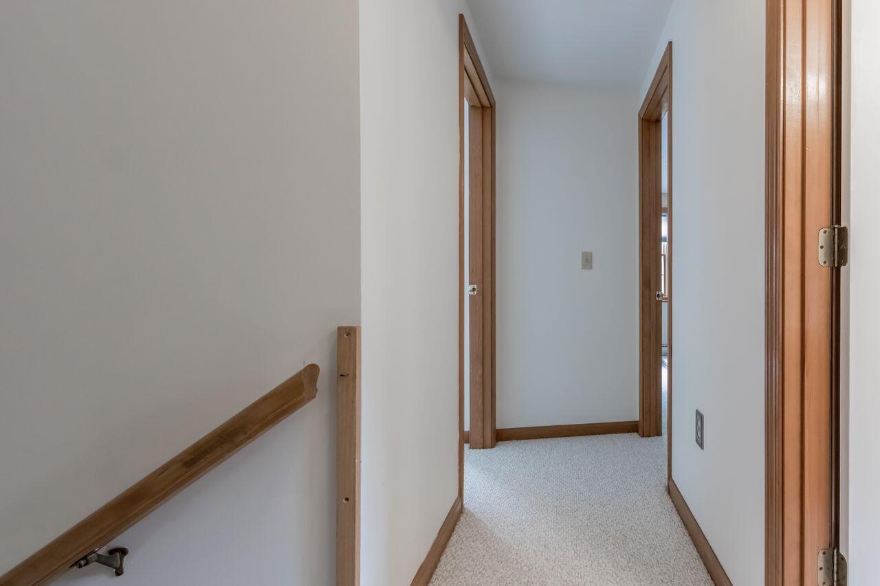 39 Middle Road Kennebunk, ME 04043 - Photo 27 of 40 2022076MB-71055