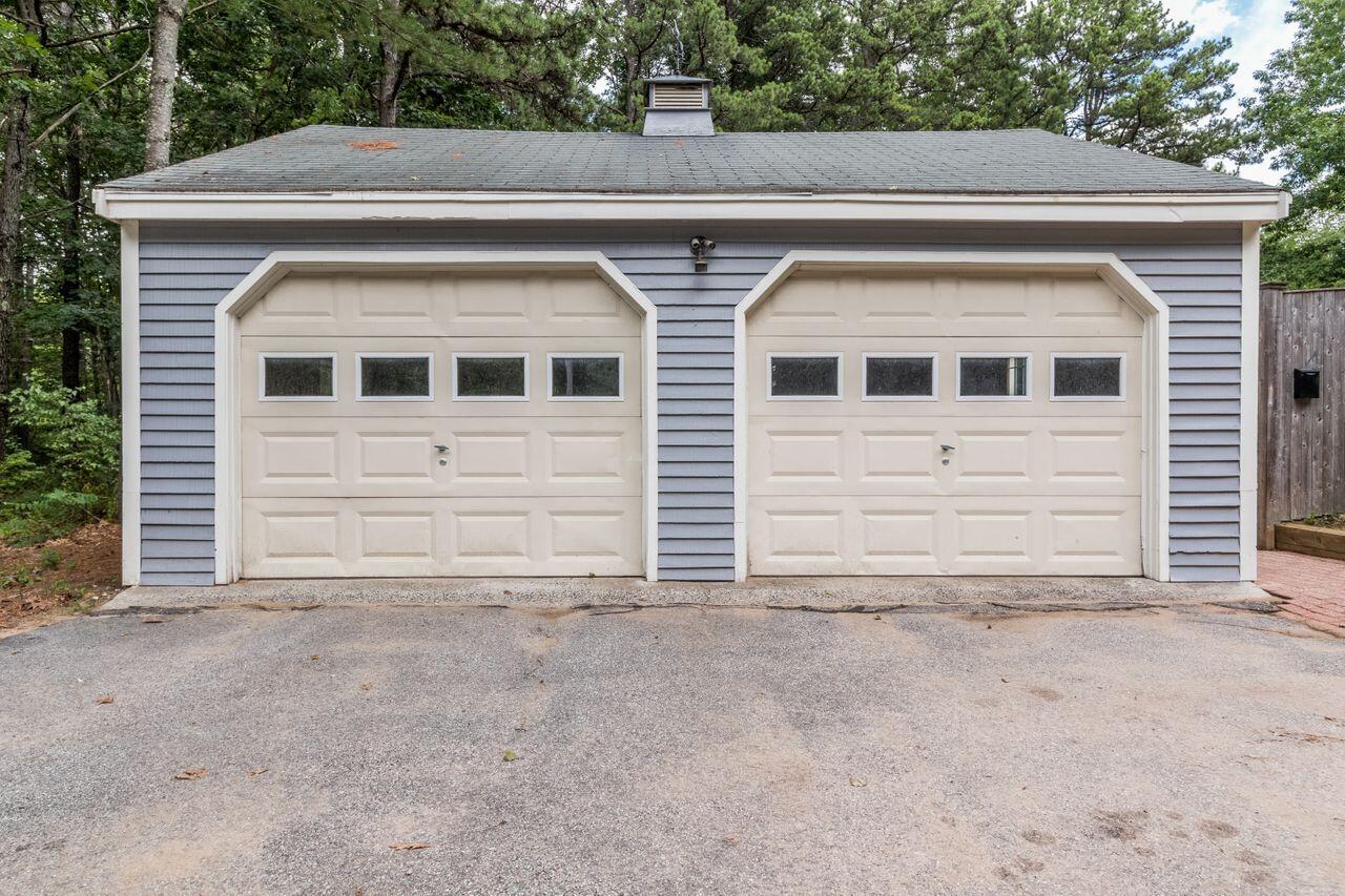 39 Middle Road Kennebunk, ME 04043 - Photo 35 of 40 2022076MB-71071