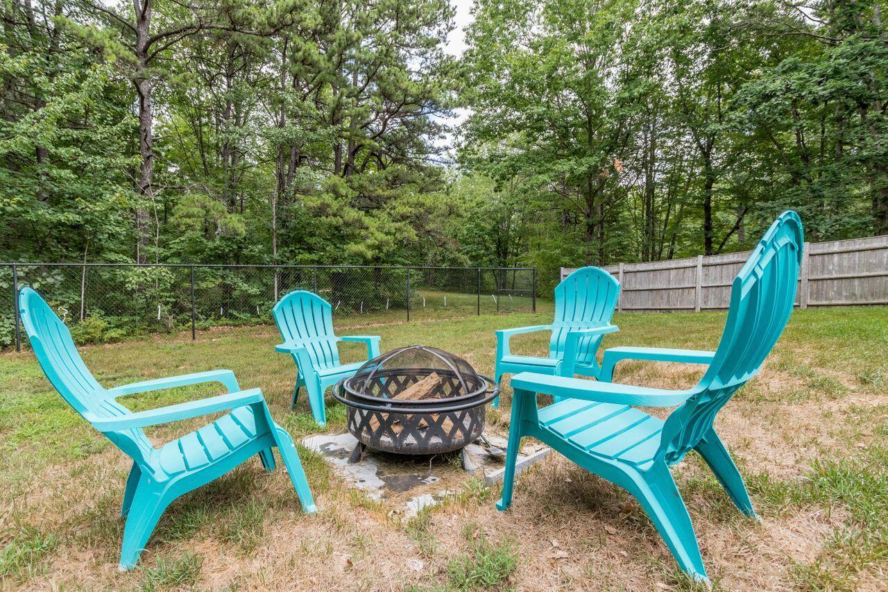 39 Middle Road Kennebunk, ME 04043 - Photo 38 of 40 2022076MB-71079