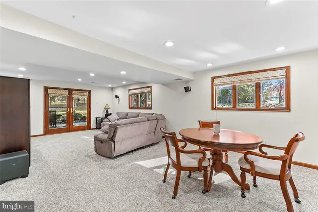 $839,900 | 809 Ellis Avenue, Newtown Square, PA 19073