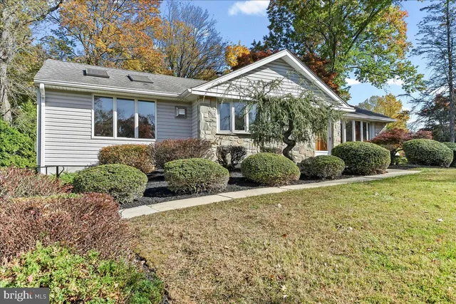 $839,900 | 809 Ellis Avenue, Newtown Square, PA 19073