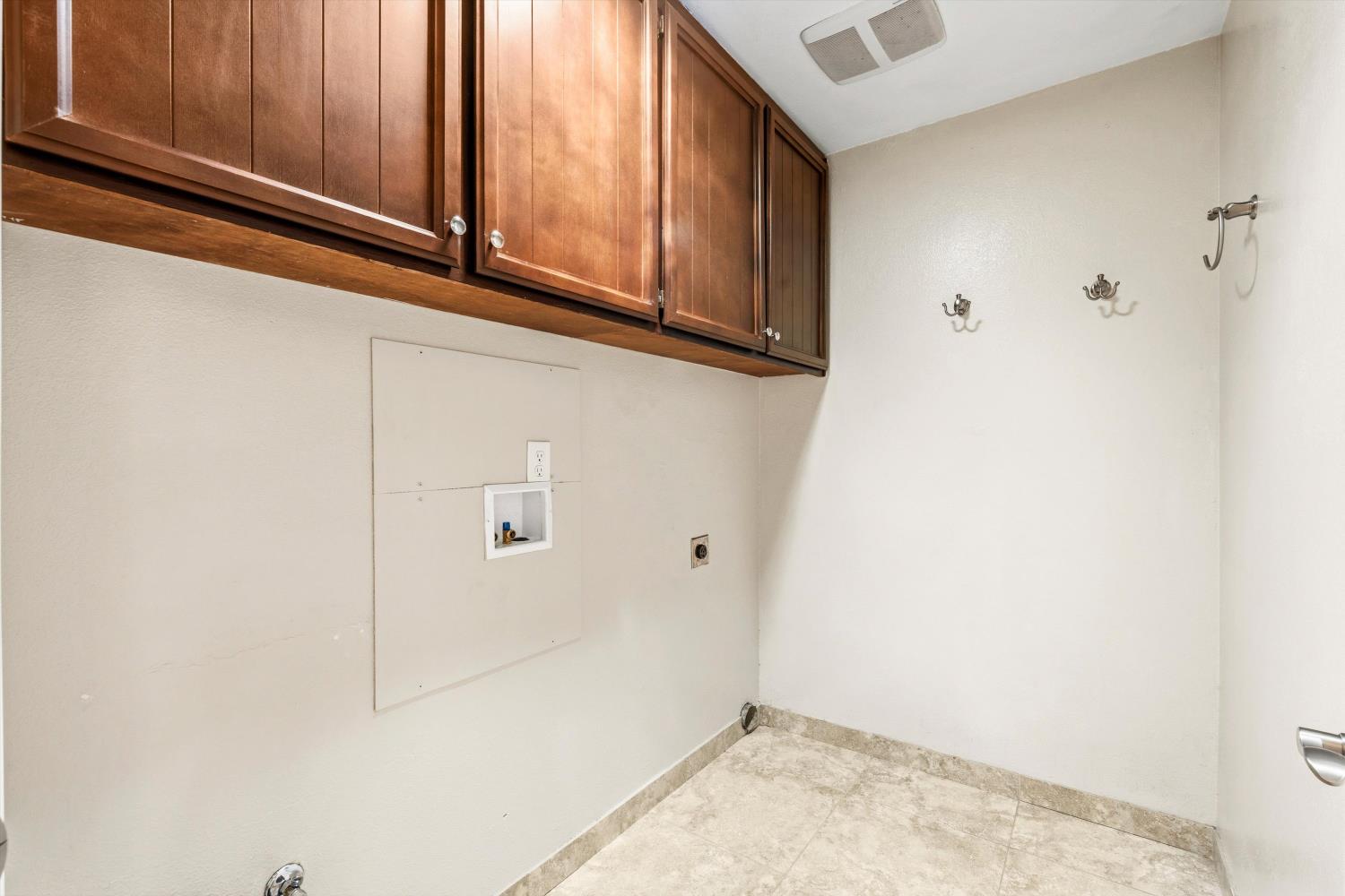 1244 Cold Springs Road Placerville, CA 95667 - Photo 17 of 36