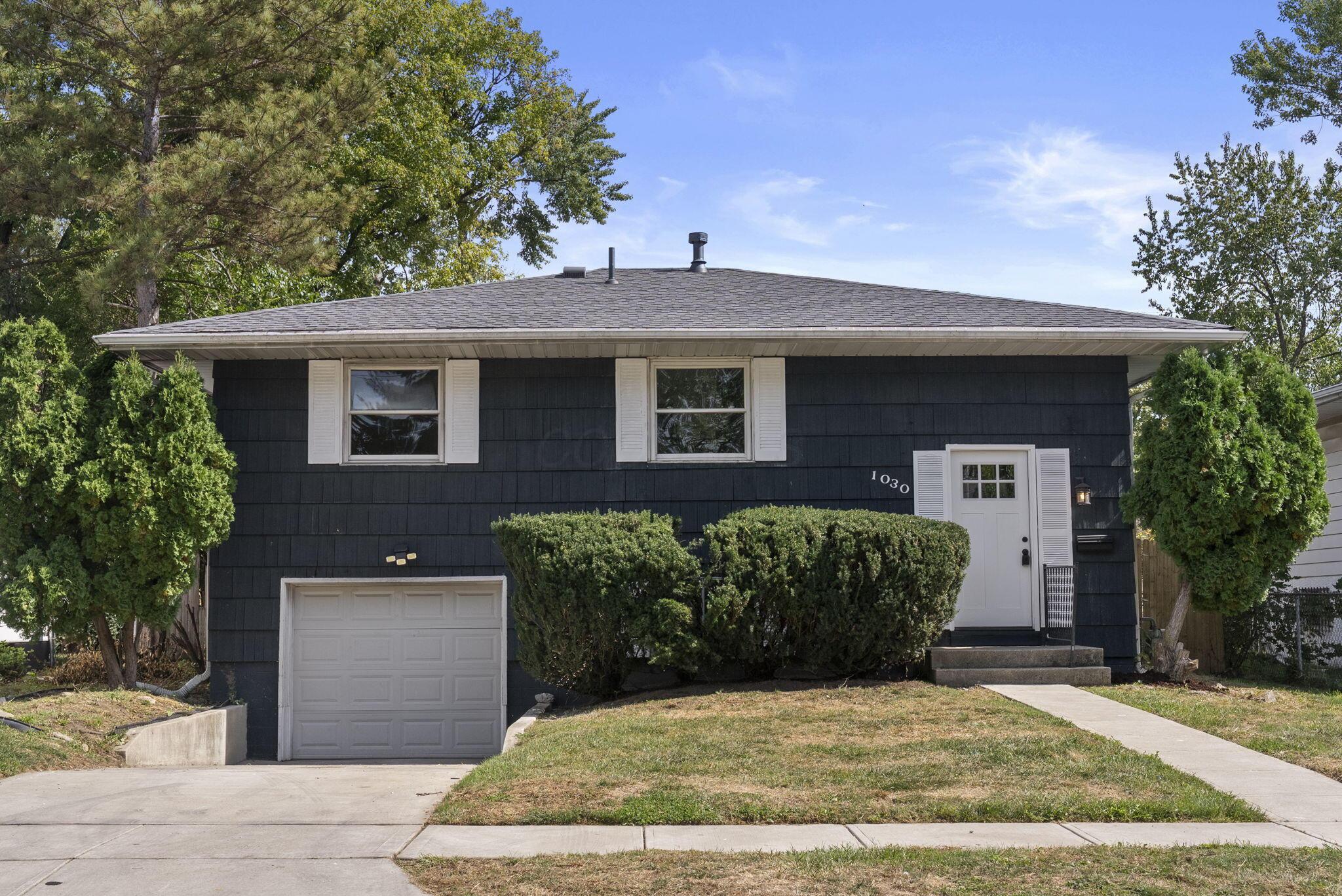 1-web-or-mls-DSC09601