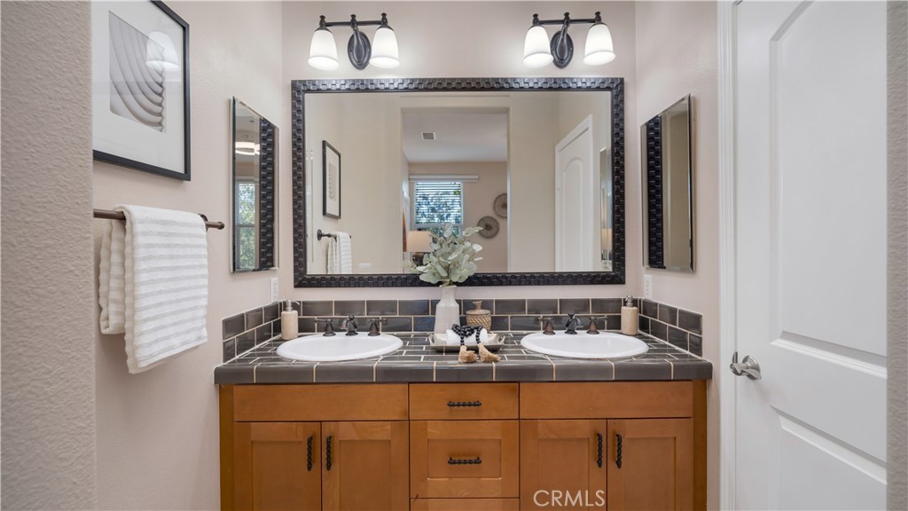 23 Crosspointe Irvine, CA 92618 - Photo 21 of 55