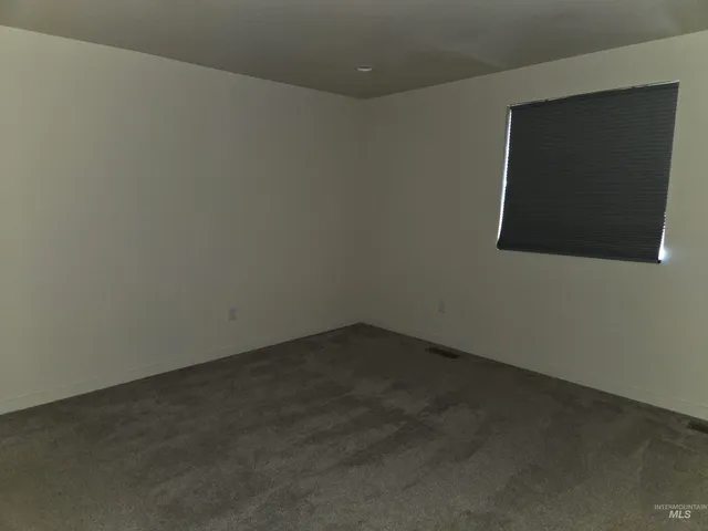 $333,000 | 150 Railroad Street, Fairfield, ID 83327