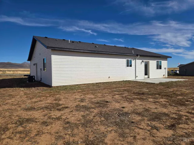 $333,000 | 150 Railroad Street, Fairfield, ID 83327