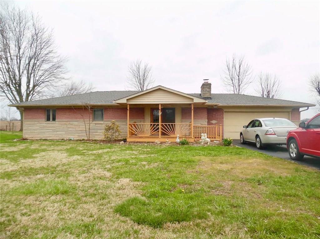 695 East Old Plank Road Franklin, IN 46131 - Photo 1 of 27 Gallery Image 1