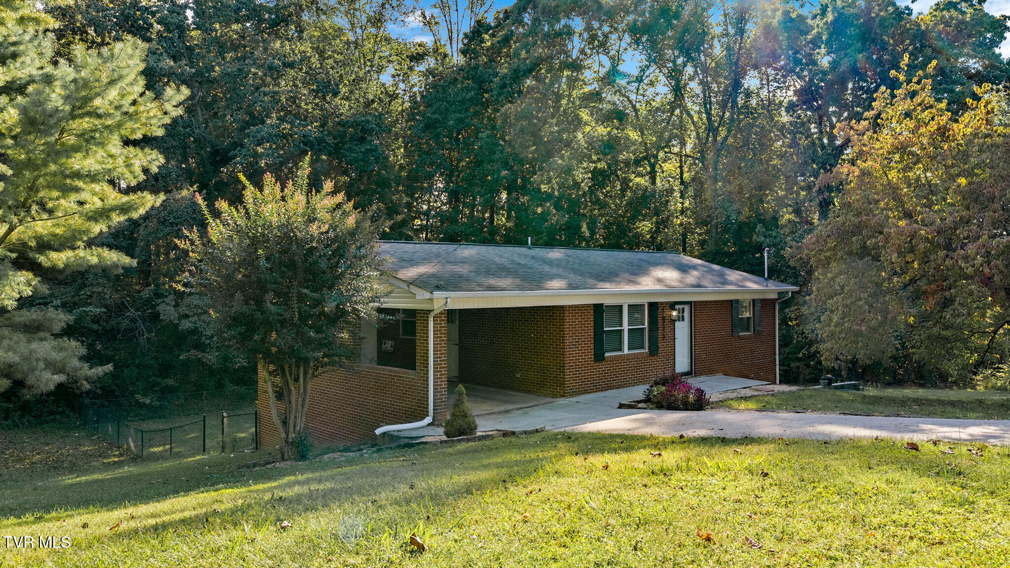 6005 Shady Grove Road Morristown, TN 37814 - Photo 2 of 22 Shady Grove-1