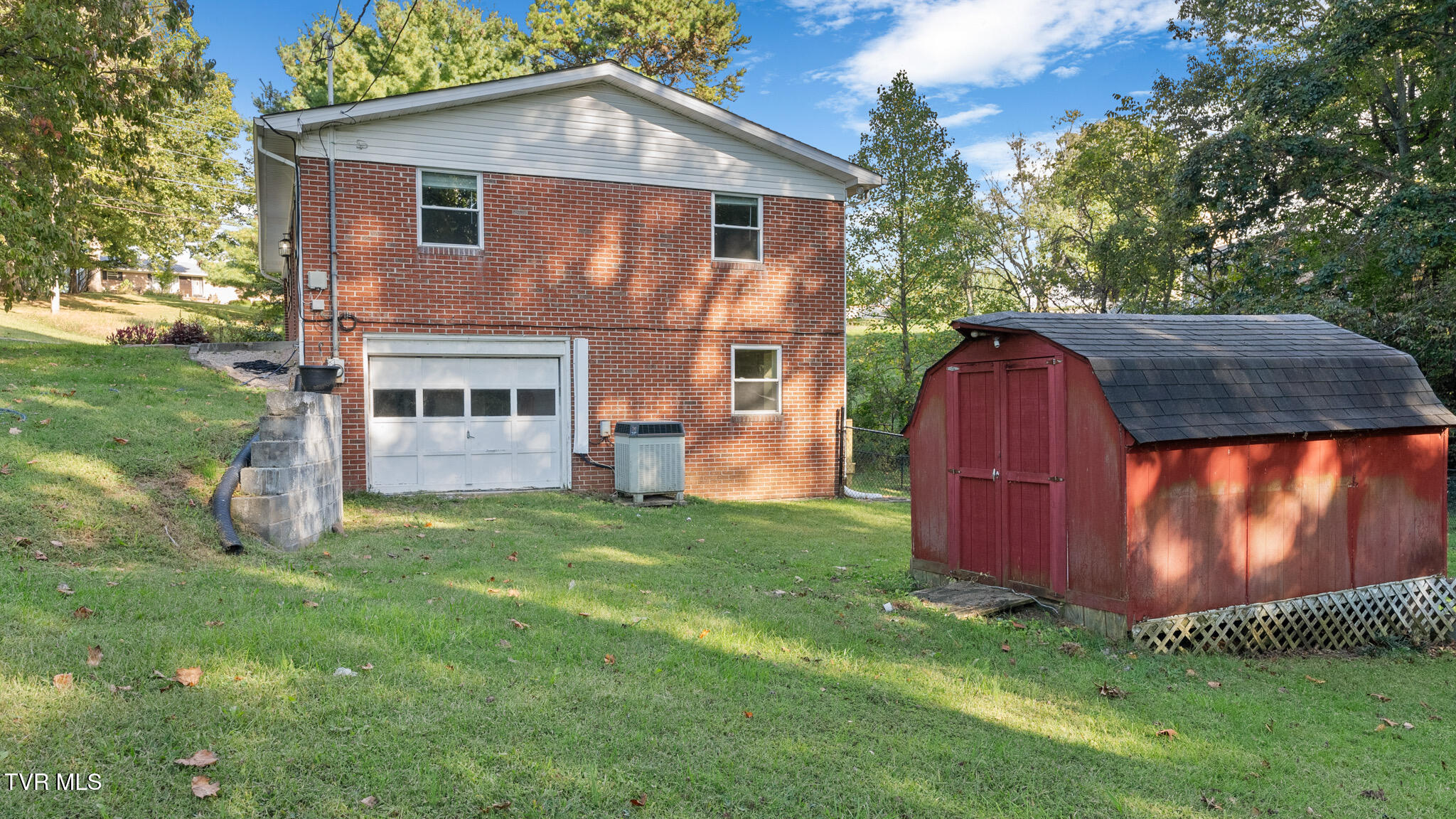 6005 Shady Grove Road Morristown, TN 37814 - Photo 4 of 22 Shady Grove-3