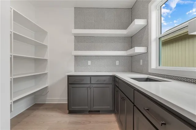 $799,900 | 1528 Northeast Park Springs Terrace, Lee's Summit, MO 64064