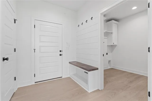 $799,900 | 1528 Northeast Park Springs Terrace, Lee's Summit, MO 64064