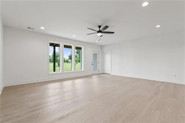 $799,900 | 1528 Northeast Park Springs Terrace, Lee's Summit, MO 64064