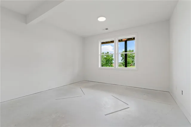 $799,900 | 1528 Northeast Park Springs Terrace, Lee's Summit, MO 64064