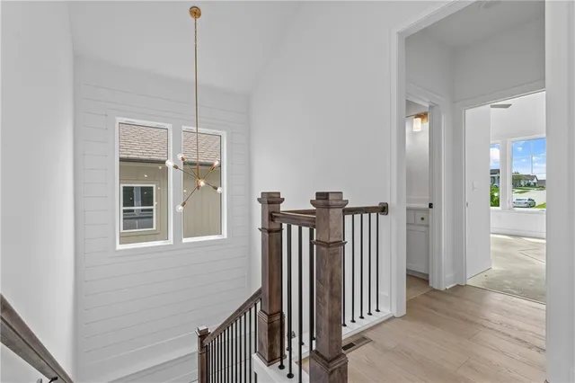 $799,900 | 1528 Northeast Park Springs Terrace, Lee's Summit, MO 64064