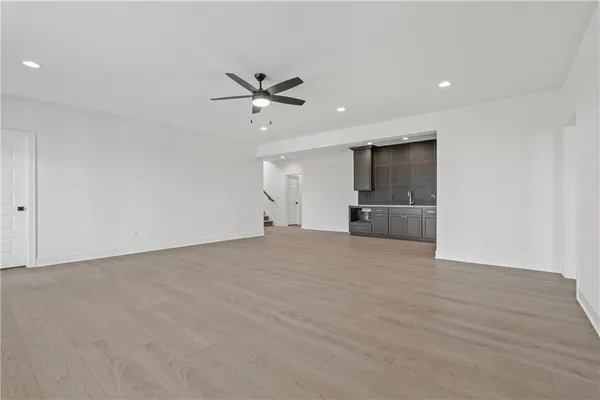 $799,900 | 1528 Northeast Park Springs Terrace, Lee's Summit, MO 64064