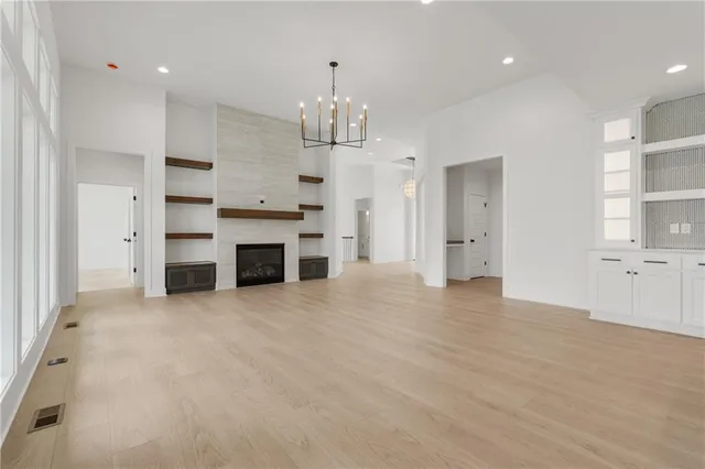 $799,900 | 1528 Northeast Park Springs Terrace, Lee's Summit, MO 64064