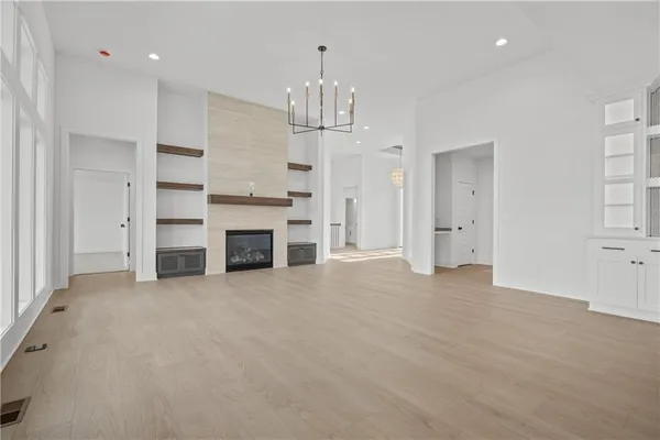 $799,900 | 1528 Northeast Park Springs Terrace, Lee's Summit, MO 64064