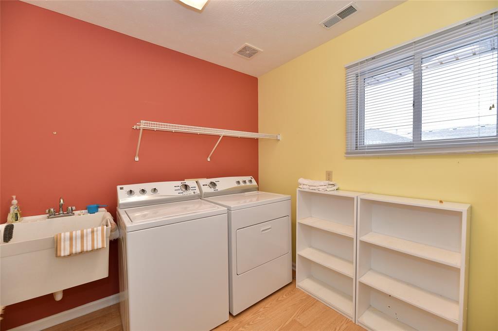 132 Appian Way Anderson, IN 46013 - Photo 13 of 37