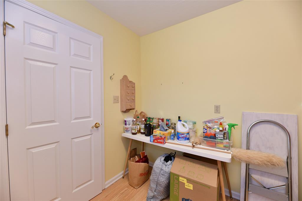 132 Appian Way Anderson, IN 46013 - Photo 15 of 37