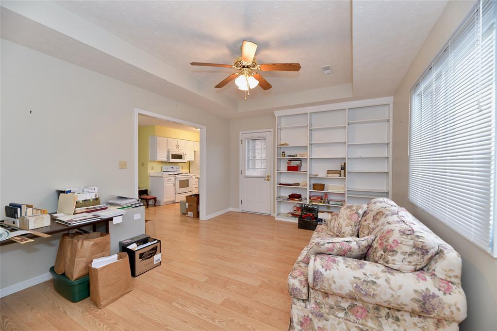 132 Appian Way Anderson, IN 46013 - Photo 17 of 37